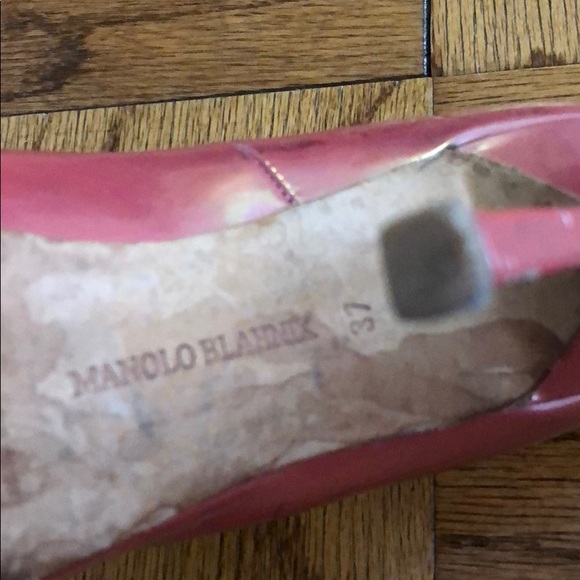 Manolo Blahnik Iridescent Pink Pumps - Picture 2 of 3